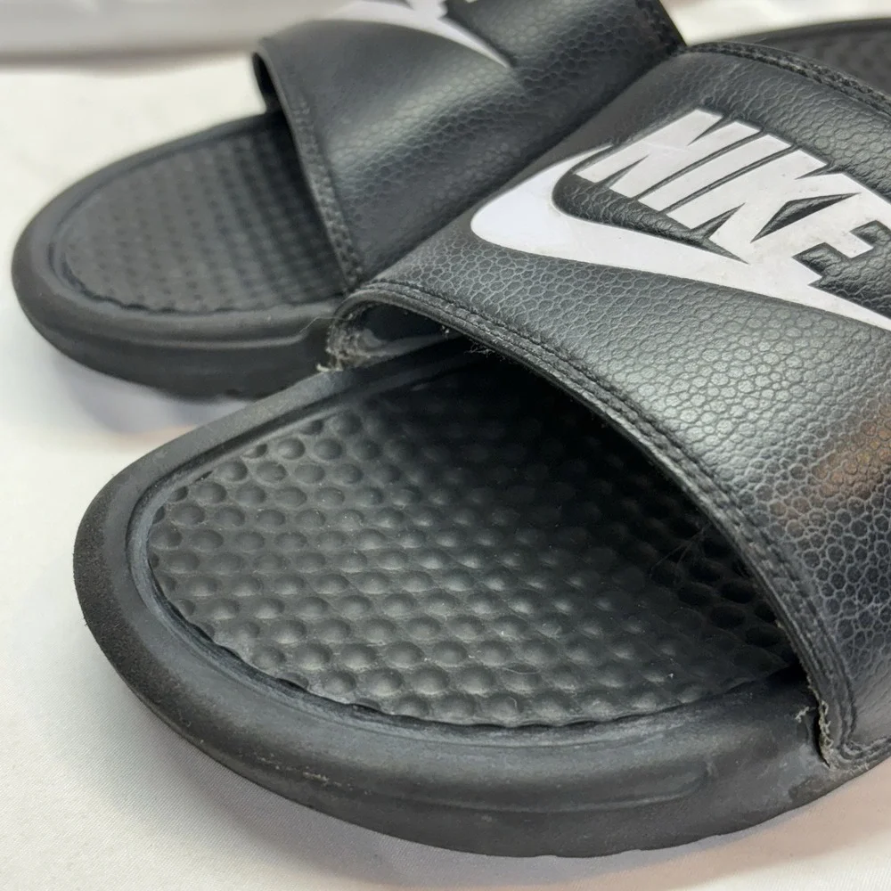 Nike Benassi JDI Sandlas Mens Size 8 Black White Slip On Slides 343880-090